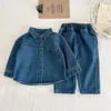 Kläder sätter barns koreanska vårdräkt pojkar långärmad denimskjorta jackor byxor tvådelar baby flickor höst jeans topp byxor