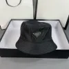 Cappello di marca a tesa larga di design per cappello da pesce estivo a sei colori da donna, cappello di lusso alla moda di strada hip-hop