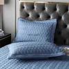 Comforters Set Luxury Solid Color Quilted Polyester/Cotton Bed Kirt Bedstred Quilt Set 1/3pcs Coverlet Bed Cover Falls Filt #/L YQ240313