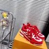 2024 Tasarımcı Sneaker Trainer Sıradan Ayakkabı Buzağı Deri Sevenler Beyaz Yeşil Kırmızı Mavi Mektup Kaplama Platform Moda Lüks Düşük Spor Keyifleri Boyut 36-45 X10