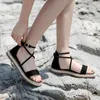 Sandalet Kadın Sahte Süet Moda Yaz Ayakkabıları Kadın Düz Halat Dantel Yukarı Gladyatör Slip Olmayan Plaj Chaussures Femme