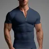 Erkek Tişörtler Sıradan Şeritli Düz Renk Erkek Tişörtleri Boş Zaman O boyun düğmesi Kısa Kol Tişörtü Yaz Erkekler Spor Moda Sade Tee Tulunma