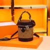 Reverso Cannes Designer Bucket Bag para mulheres Bolsa de ombro luxuosa com seda ChaoTB