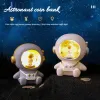 Boîtes dessin animé astronaute piggy banc nocturne légère fées fées lumières de chevet toys pour enfants décor de chambre