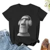 Polos Femmes Moai portant des écouteurs T-shirt Vêtements hippies surdimension