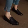 Chaussures décontractées en cuir véritable de vache pour femmes, mocassins plats à enfiler, solides, pour la marche, le printemps et tous les jours