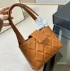 Designer de moda hobo bolsa ombro axilas corrente feminina sela sacolas de luxo diamante treliça bolsa grande capacidade sacos de compras