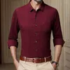 Heren Casual Overhemden Bordeaux Corduroy Elastisch Warm Voor Heren Fluweel Legergroen Winter Stretch Kleding Bordeauxrood Blouses Heren Blauw