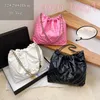 2024 New garbage bag women shoulder shopping fashion chain Grand shopping bag Tote Designer Woman