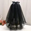 Brautschleier Elegantes kurzes Tüll-Hochzeitskleid Schwarze Bandkante Schleife mit Haarkamm Schleier Braut Ehezubehör