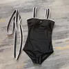 Chanells Woman Designer Luxury Channel Girl Swimsuit One Piece Swimsuit Swim Suit Women Sexig baddräkt Lamer Backless Summer Beach Bathing Suits 031305