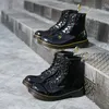 Stivali Scarpe da neve alte in pelle da uomo Resistenti all'usura Antiscivolo Alla moda per tutte le partite Moto per uomini e donne che lavorano