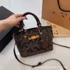 Les sacs de créateurs sont 90% de réduction moins cher 2024 Nouveau Koujia grande capacité Classic Classic One épaule Diagonal Straddle Handsbag Prtige