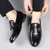 Chaussures habillées pour hommes d'affaires décontractées en cuir souple mode confortable Oxford