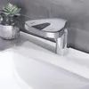 Grifos de lavabo de baño Dispensador de jabón de inducción inteligente Grifo 2 en 1 Tipo de mesa Espuma