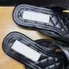 Chinelos de designer novo verão c sandálias camélia pequena fragrância flip-flops pé sandália couro rombóide diamante slides planos casual wear praia flip flops tamanho: 35-40