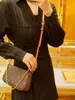 Torby na ramię designerskie torba wytłaczona łatwa torebka na torbie w pasku kobiety Messenger Crossbody łańcuchowe torby na ramię Portfel