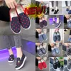 Designer di stelle femminile Scheme di tela con la conitta spessa Classic Shopping Trend Style Man and Women Espadrilles Sneaker Top Sole High Gai