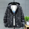 Herenjassen Mode 2024 Lente Herfst Casual Camouflage Capuchon Streetwear Losse Tie-Dye Jassen Outdoor Winddicht Tops Parka