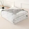 Comforters sätter rutig sommar täcke tvättad bomullsluftstillstånd tunn täcken filt sängöverdrag för en enda dubbel drottning king säng coverlet yq240313