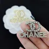 20style marque de luxe concepteur lettre broches cristal strass collier broches unisexe mode broches de mariage bijoux cadeau