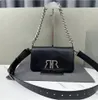 New High Quality Women's Shoulder Bag Fashionable Oil Wax Leather Thick Chain Handbag Detachable Shoulder Strap Buckle Organ Bag 80022