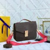 Frauen Designer -Tasche Metis Elegante Umhängetasche Leder Totes Oxidieren Messengercrossbody Bag Abnehmbare Träger Multifunktion