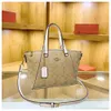 Shoppen Sie Factory Wholesale Fashion Crossbody Tote Bag 2024 Spring New Large Capacity Mom Womens Handbag