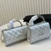 Poignée en métal Femmes Designer Sac à bandoulière Deux Taille Caviar Or Argent Matériel Soirée Embrayage Vintage Flap Porte-Monnaie Rue Sac Casual Porte-Carte Fanny Pack 16 20CM