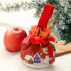 Kerstversiering 1pc Ornamenten Snoep Appel Tas Pop Cadeau Trekkoord Gebreid Opbergruimte Creatieve kindervakantiedecoratie