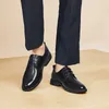 Scarpe eleganti Kangnai da uomo formali in vera pelle di mucca stringate con punta tonda scarpe da ufficio nere da uomo d'affari