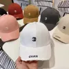 Designer clássico designer feminino masculino bola bonés 4 estações unisex snapbacks carta esportes boné com tags muil hmn7