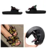2024 Designers Slider Sandal Hommes Pantoufles Black Bees Tiger Slides Canva Vert Plages d'été Slide Taille 36-41 GAI