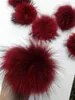 Береты, модные зимние вязаные шапки с помпоном из красного меха енота 15 см, шапки из натуральных шариков для вязаных шапок, капот Gorras
