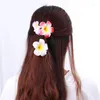 Accessoires pour cheveux FRCOLOR 24pcs 2,4 pouces Hawaiian Plumeria Flower Clip Accessoire pour la décoration d'événement de mariage de fête de plage (12 couleurs)