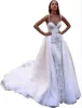 Abiti da sposa sexy New Boho Bridal A Line con strascico staccabile in pizzo senza schienale personalizzato BC14758