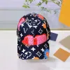 Summer Wide Brim Hats hink för män kvinnor modedesigner justerbar hatt trendiga fulla bokstäver blommor baseball mössor unisex lyxys märken g243137bf