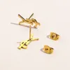 Designer y Tiny Stud Rostfritt stål 18K Gold Rose Silver Women Letter Logo gravar örhängen Girls Bröllop smycken