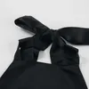 Sexig svart hög midja ärmlös hängande nackklänning 2024 europeisk och amerikansk ny vår mode grossist korta kjolar för kvinnor