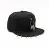 Cappellini con sfera stile punk nero cappelli hip-hop genitore-figlio tendenza spilla rivetto nappa baseball per uomo donna sfilata di moda di strada casual173B