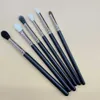 Make-up kwasten M-serie Stippling Make-up kwasten Poeder Contour Up Brush Oog Houten handvat Cosmetische hulpmiddelen van hoge kwaliteit ldd240313