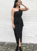 2024 Elegant Sheath Strapless Black Satin Bridesmaid Dress with Ruffles Split Tea Length Short Brides Maid of Honor Dress Guest Gowns