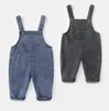 Tulumlar Children039s Denim Suskarcılar İlkbahar ve Sonbahar Bebek Moda Pantolon Erkek Kızlar Pantolonlar Sevimli Çocuklar Kumaş2591149