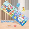 Montessori Cicho książki Puzzle Gra Ręka książka Wklejanie zwierząt pasda pasa angielskiego Early Learning Educational Toys for Toddlers 240307