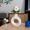 Vases Circular Hollow Ceramic Donuts Flower Pot Durable Minimalist Home Decor Portable Tabletop Modern Vase For Gifts