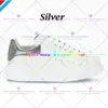 Nouveau designer chaussures décontractées grande femme hommes blanc cuir de veau lisse lacets plats plate-forme semelle en caoutchouc baskets noir rose bleu clair bout arrondi daim bas haut 146