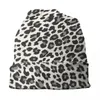 Bérets Tropical Wild Animal Leopard Skullies Bonnets Casquettes Unisexe Hiver Chaud Tricot Chapeau Fourrure Peau Bonnet Chapeaux Casquette De Ski En Plein Air