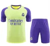 23/24 Costume d'entraînement du Real Madrid Finals Maillot de football hommes ENFANTS À manches courtes CAMAVINGA Rudiger camiseta hommes top uniformes Vini Jr Tchouameni