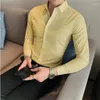 メンズカジュアルシャツ10色高品質の男性ドレスシャツ2024秋の長袖ソリッドビジネススリムフィットホムソーシャル