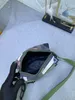 Merk Echt lederen schoudertas Dameshandtas Koeienhuid crossbody portemonnee Hoge kwaliteit metalen gecoate canvas schouderriem Verstelbare damestas groothandel